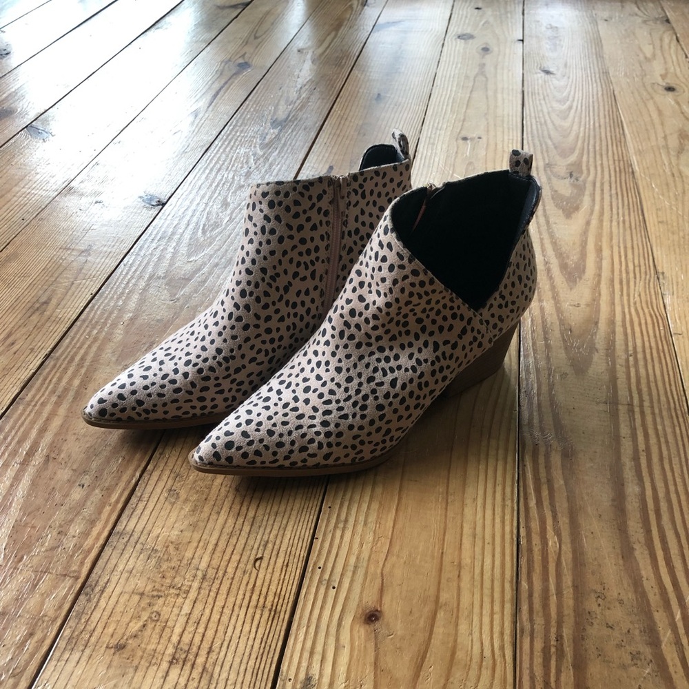 Cheetah ankle bootie